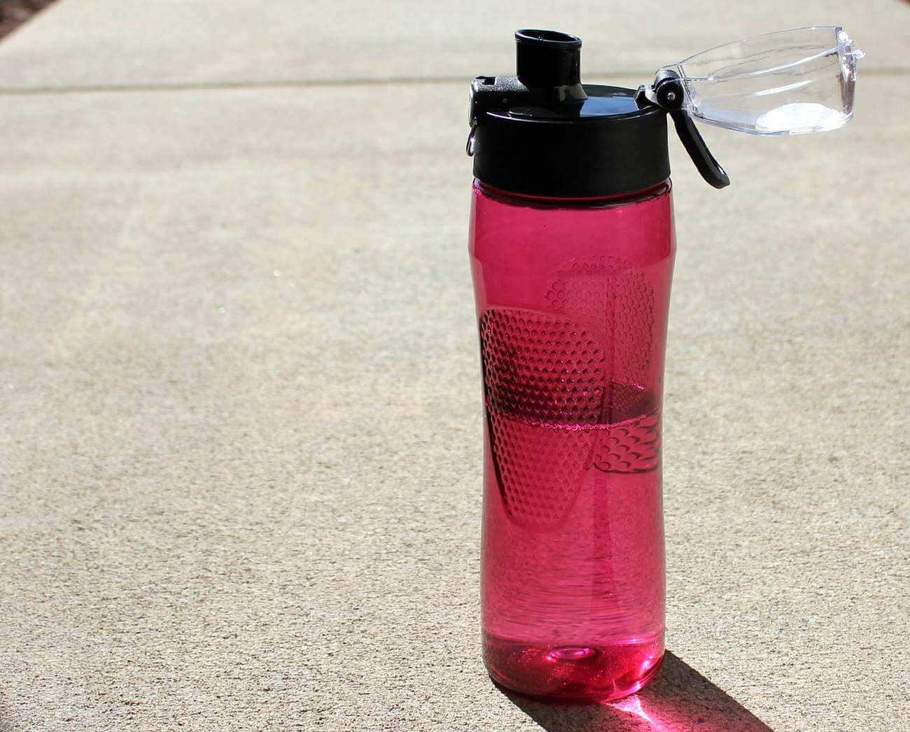 Idealne rozwiązanie na trening butelka na wodę czy bidon