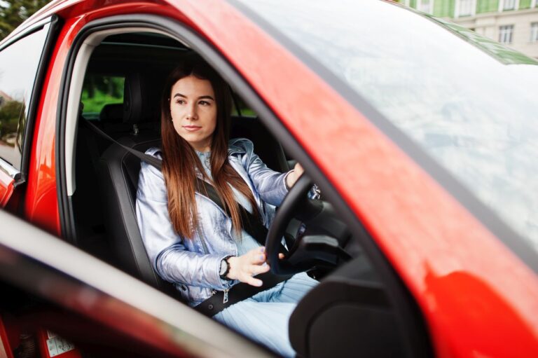 Młodociany kierowca – kompletny poradnik